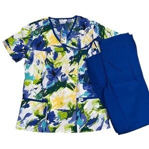 Liana Women’s Scrub Set medium NWT Blue Green Abstract Print Top & Blue Pants